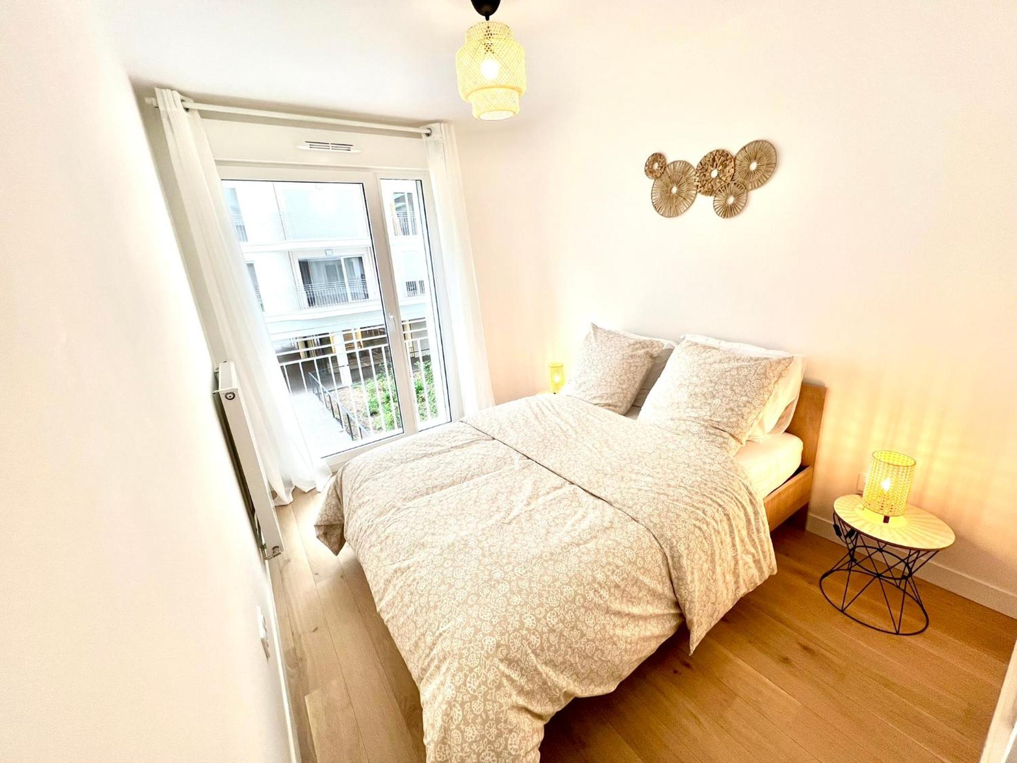 Appartement Neuf Et Spacieux Clichy Exteriér fotografie