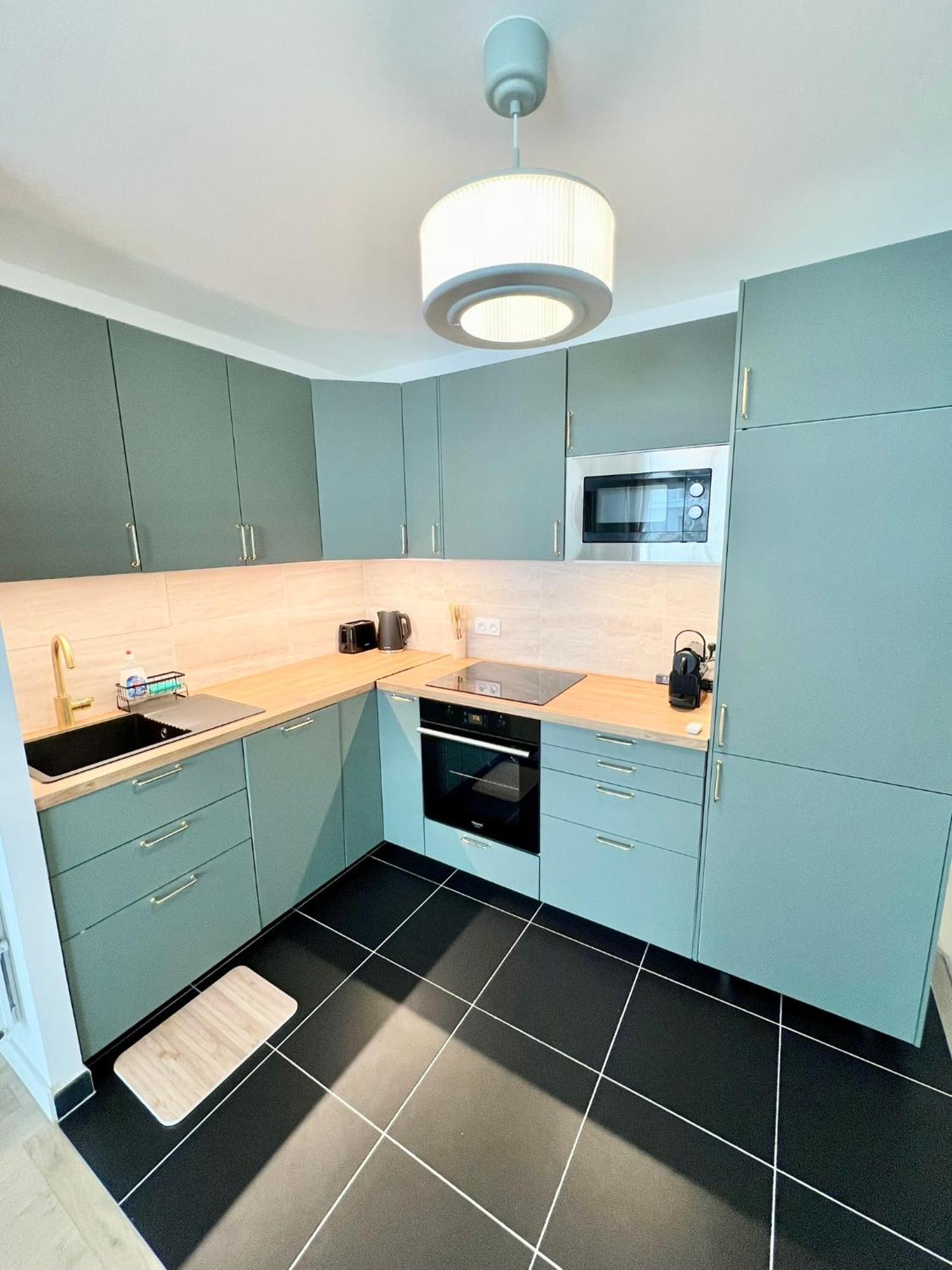 Appartement Neuf Et Spacieux Clichy Exteriér fotografie